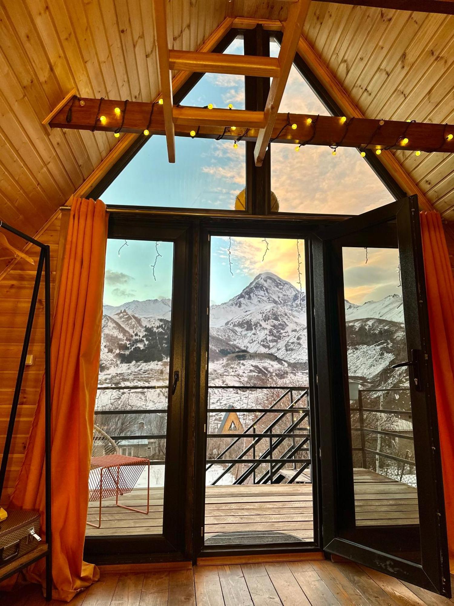 Kazbegi Kuro Cottages Luaran gambar