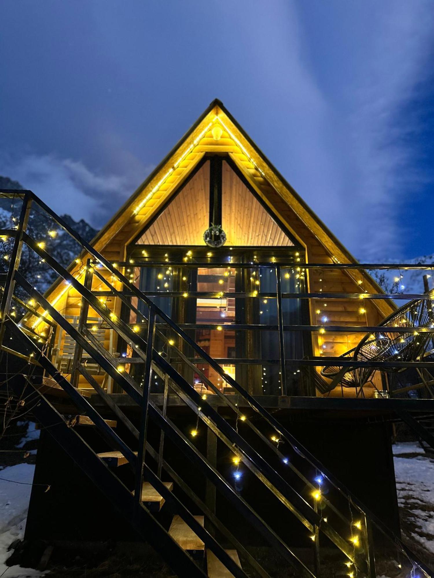 Kazbegi Kuro Cottages Luaran gambar