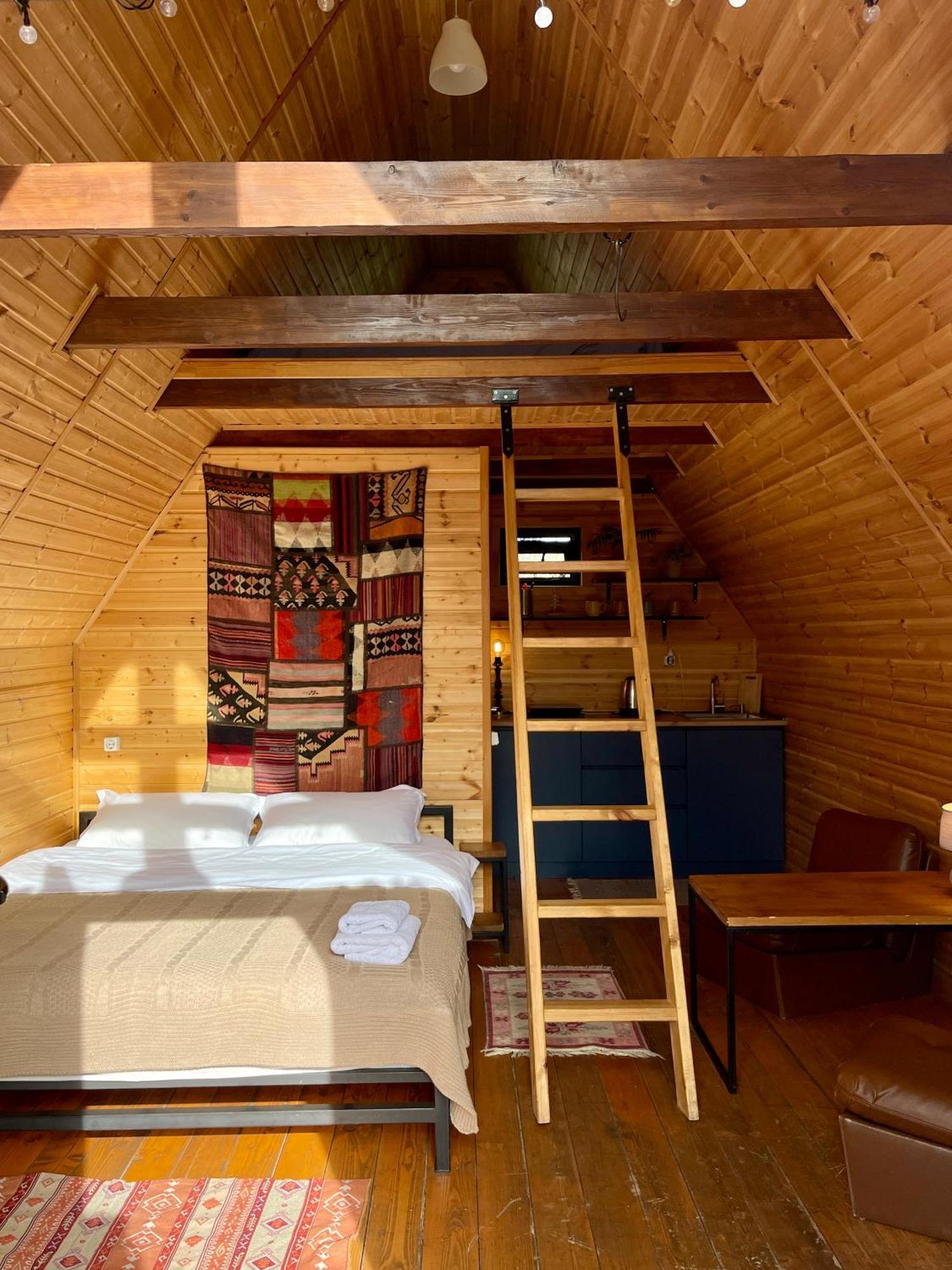 Kazbegi Kuro Cottages Luaran gambar