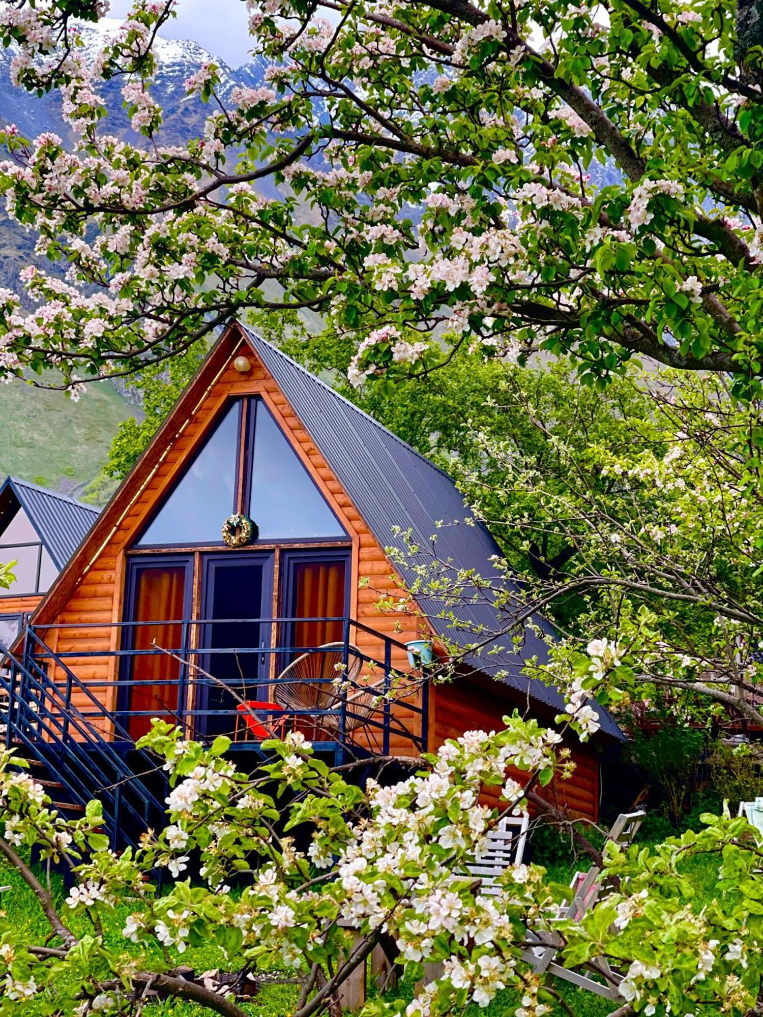 Kazbegi Kuro Cottages Luaran gambar